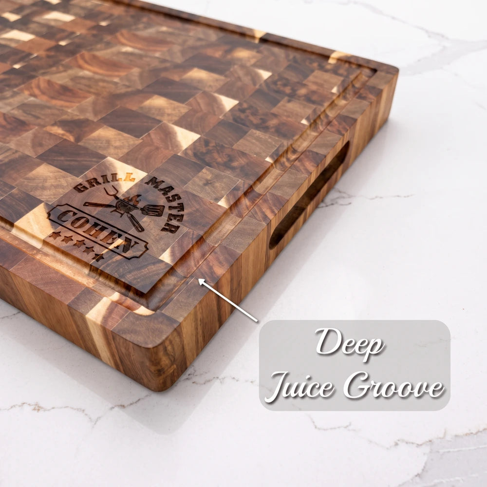 Close_up_of_Grill_Master_Cohen_engraving_and_juice_groove_on_end-grain_board