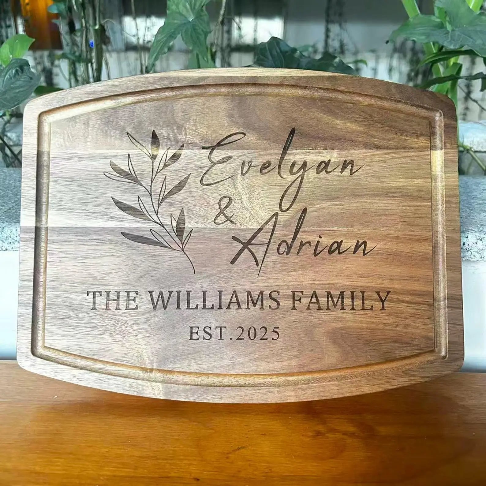 Personalized Mom’s Kitchen Cutting Board