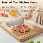 Hand_chopping_minced_meat_with_a_cleaver_on_a_bamboo_board
