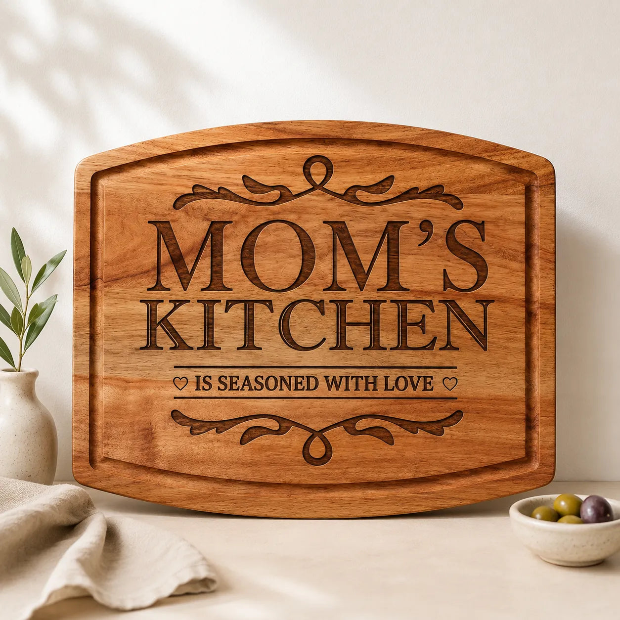 Personalized Mom’s Kitchen Cutting Board