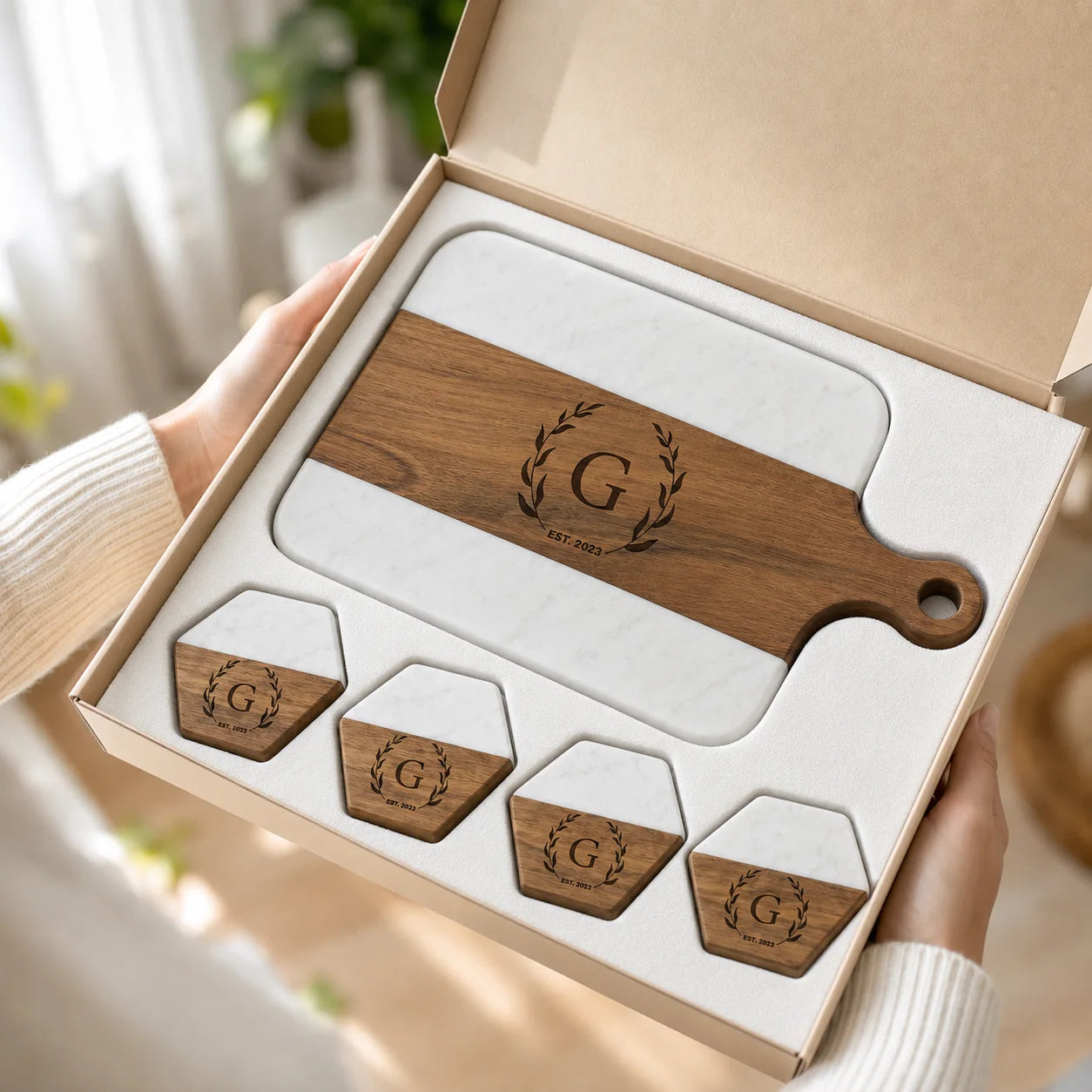 custom_gift_box_with_marble_and_wood_cutting_board_and_coasters