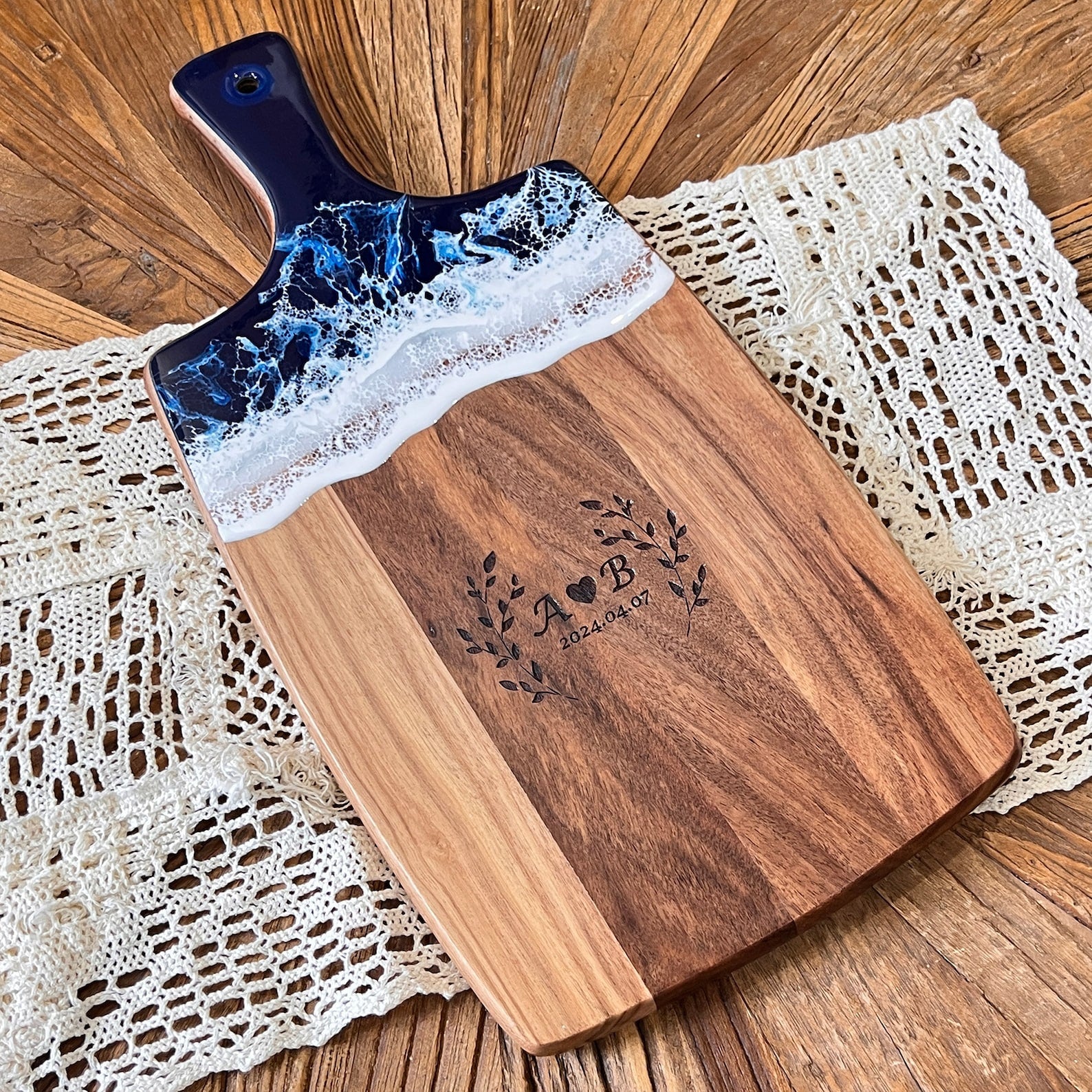 Personalized Ocean Resin Cutting Board with Handle